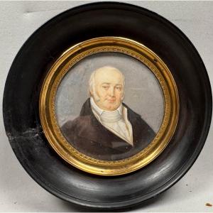 Miniature sur ivoire , portrait d'homme.