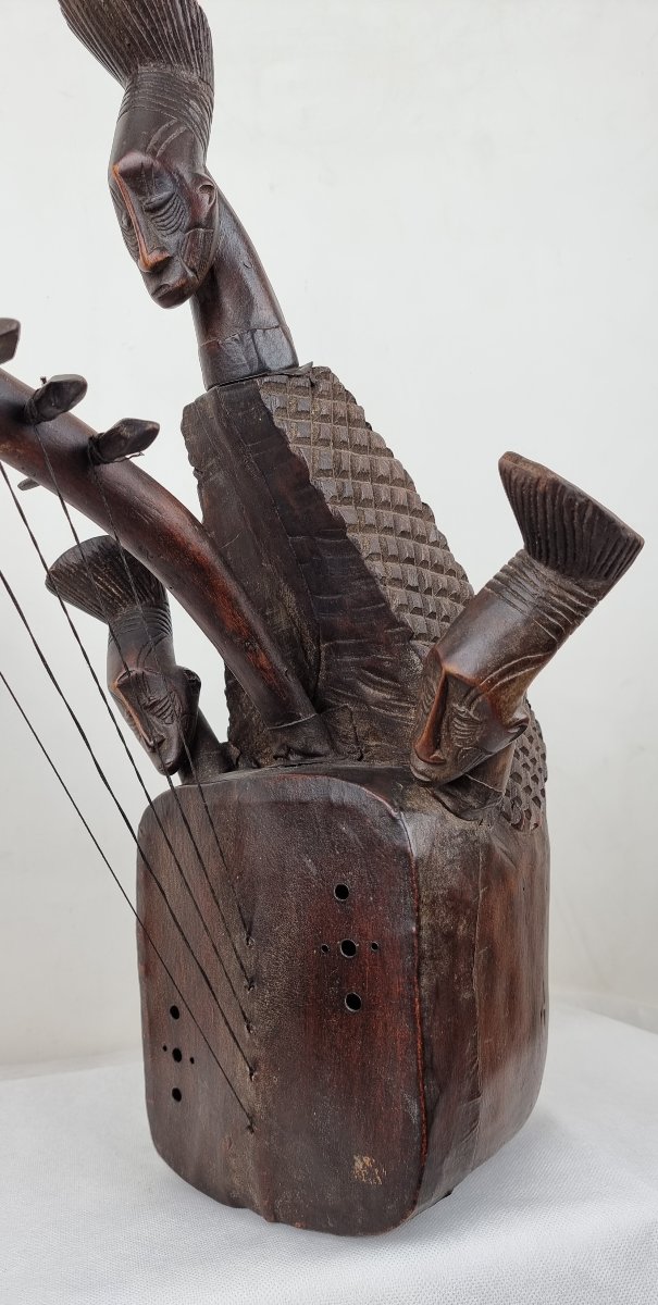 Harpe Mangbetu-photo-4