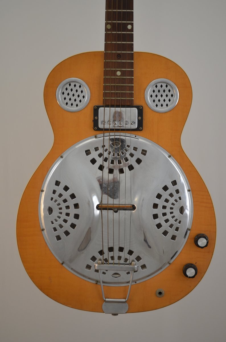 Dobro Resonator  6 Strings Guitar