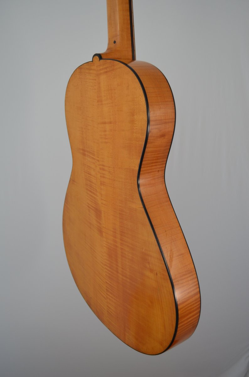 Guitare De Araldo De Bernardini à Nice 1956-photo-1