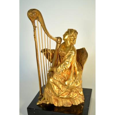 Sculpture d'Une Harpiste En Bronze Doré