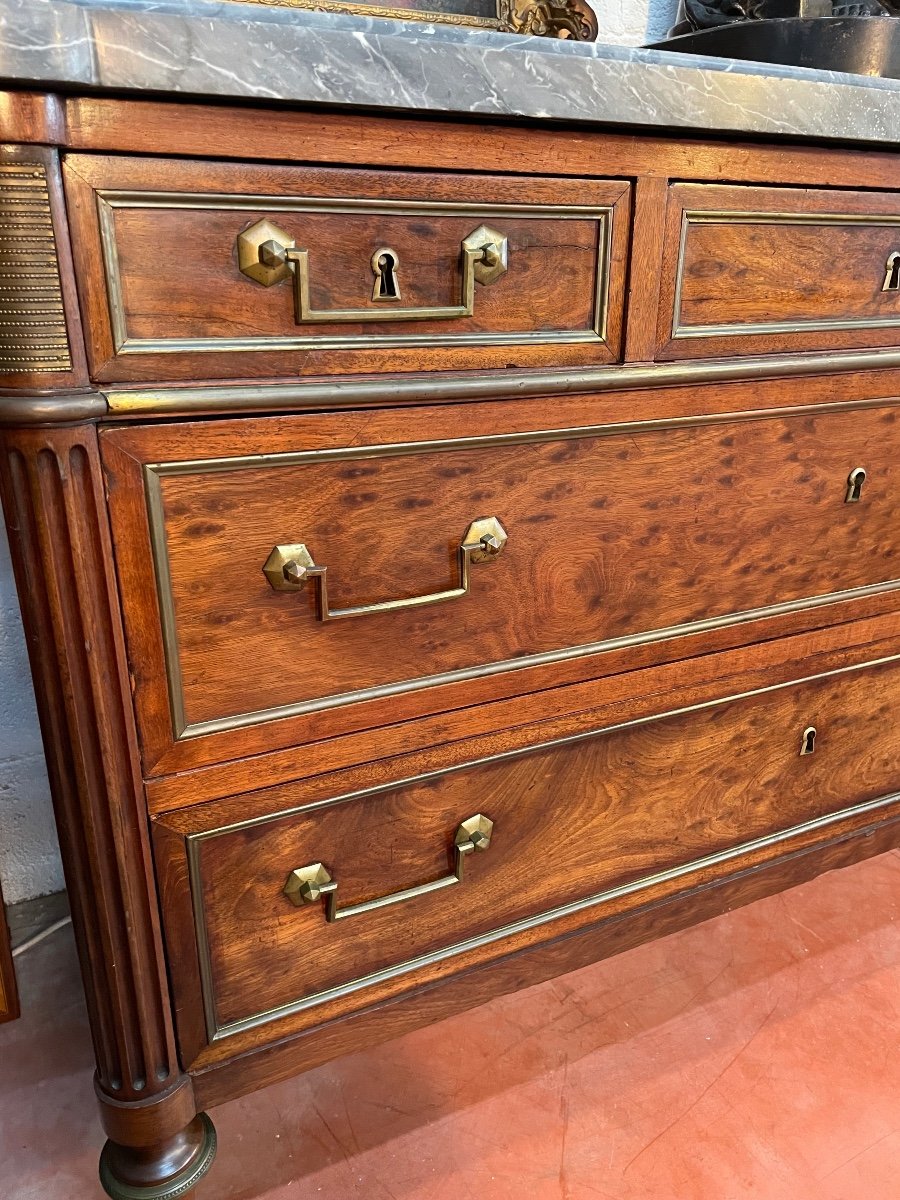 Commode époque Louis XVI Du Maître ébéniste étienne Avril (1748-1791)-photo-4