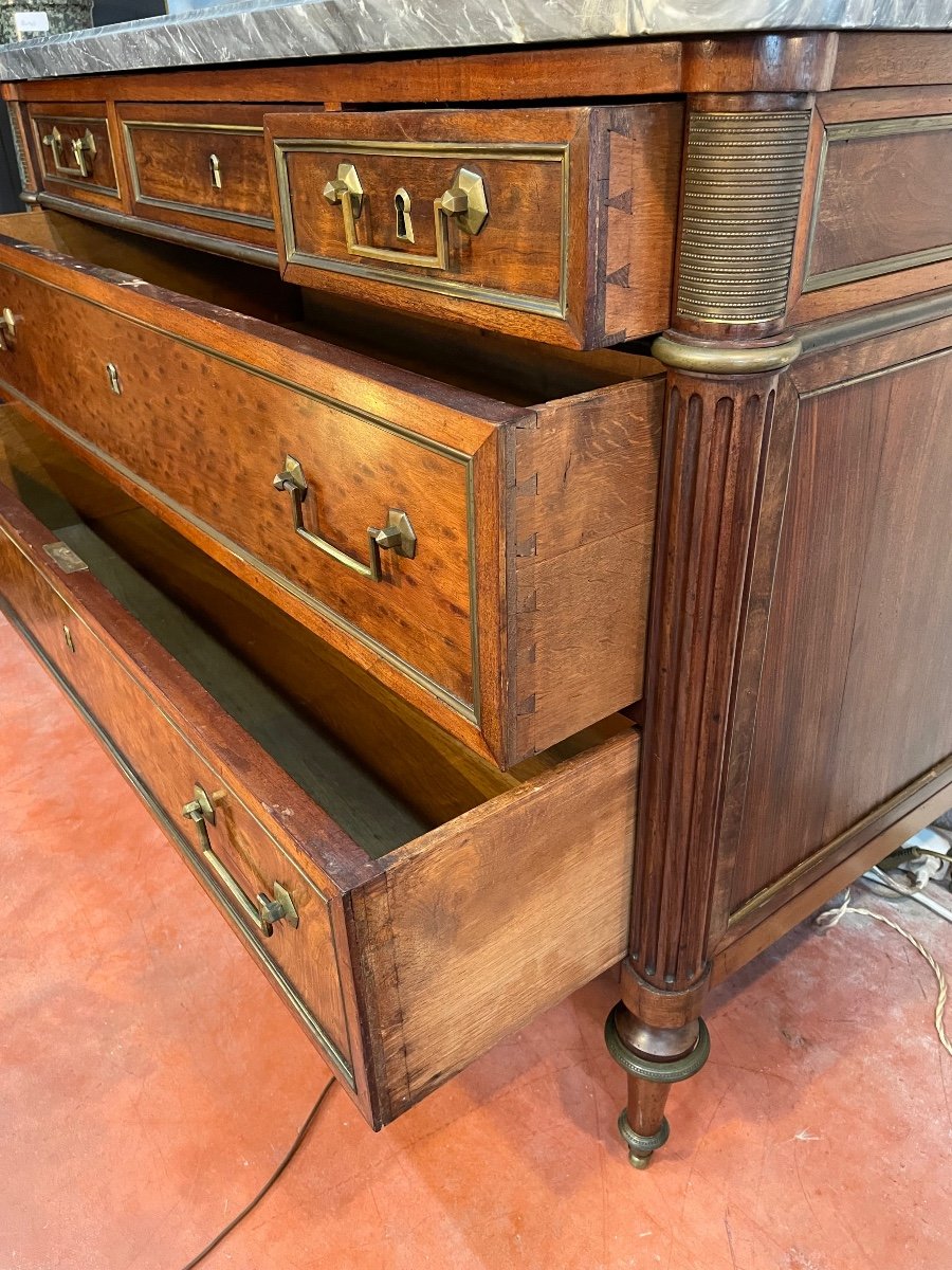 Commode époque Louis XVI Du Maître ébéniste étienne Avril (1748-1791)-photo-7