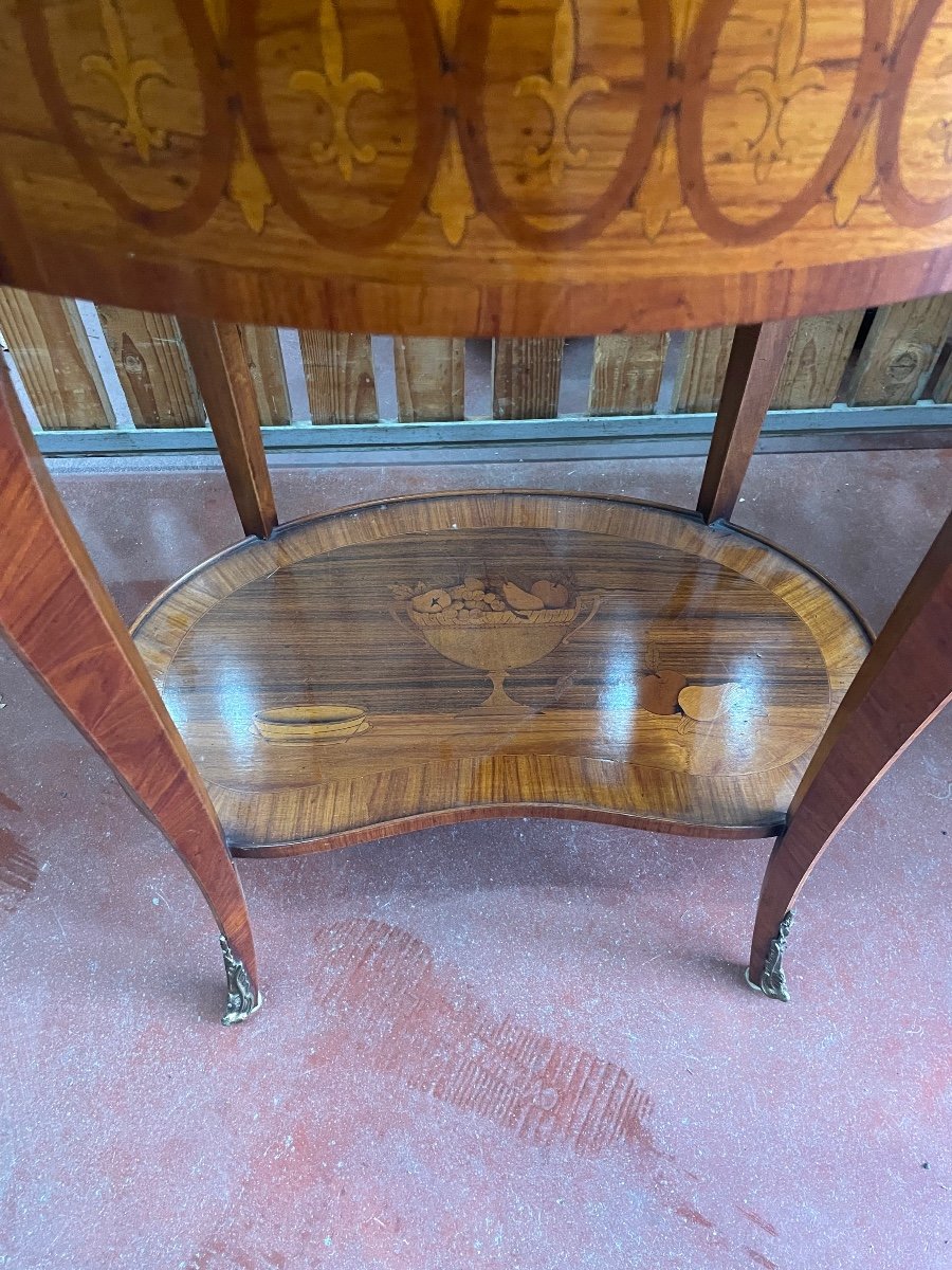 Marquetry Center Table With Pull Tab -photo-4