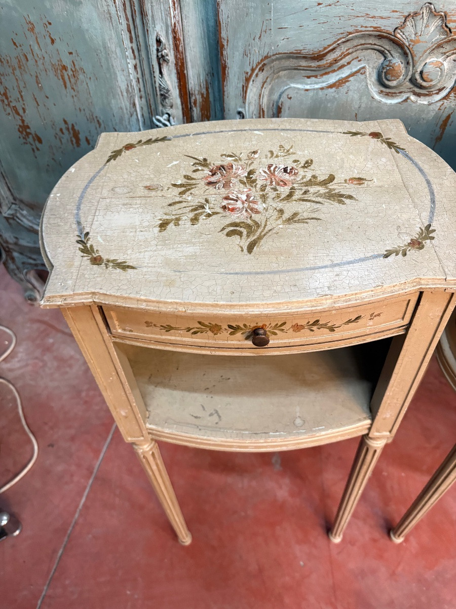 Paire de chevets de style Louis XVI -photo-3