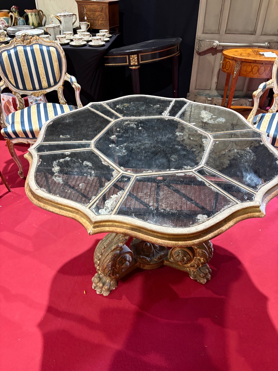Napoleon III-style Coffee Table In Richly Carved Gilded Wood, With A Mirrored Top -photo-4