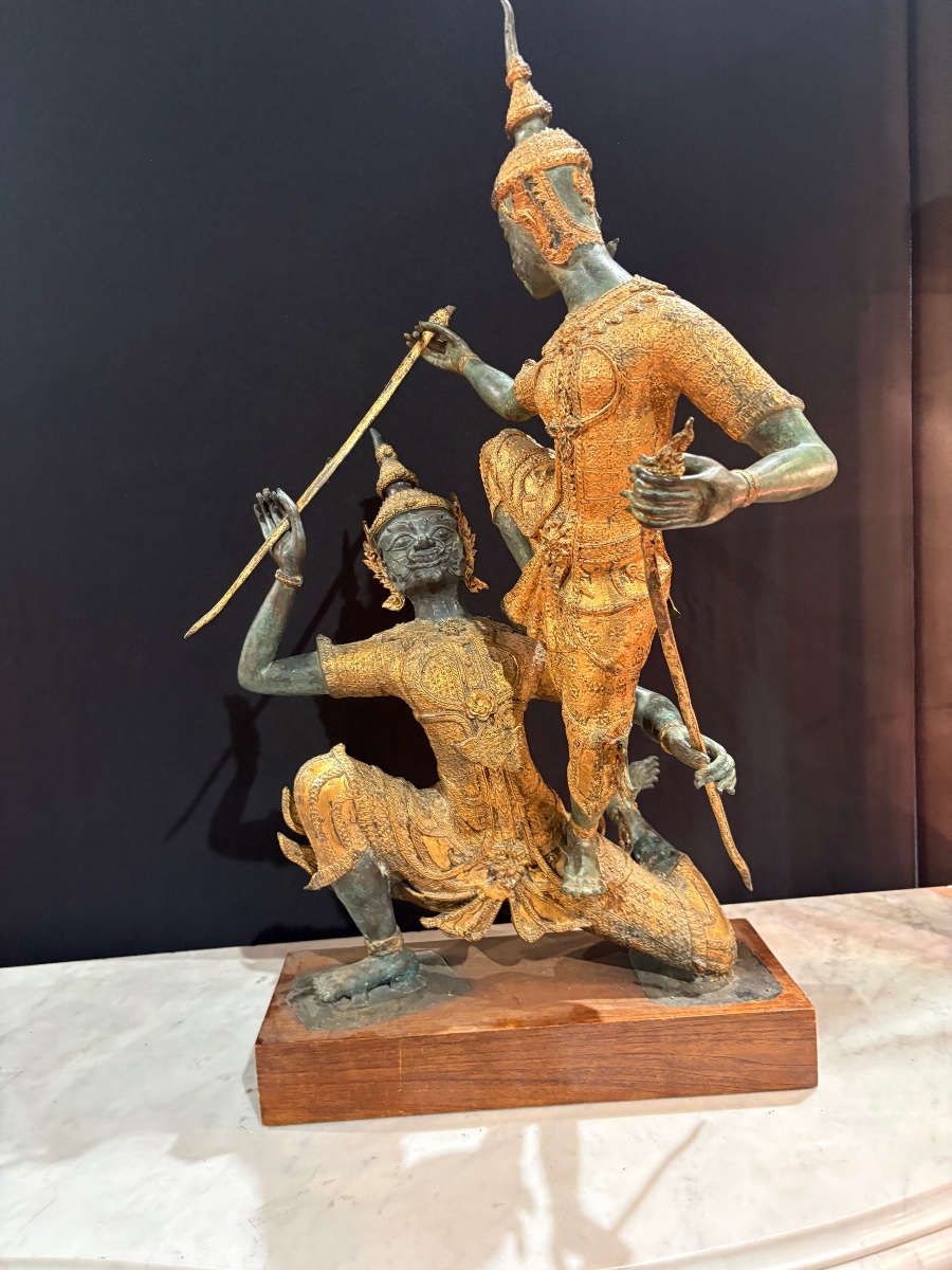 Bronze Sculpture With A Brown And Gold Patina – Scene From The Ramakien – Thailand, 20th Century