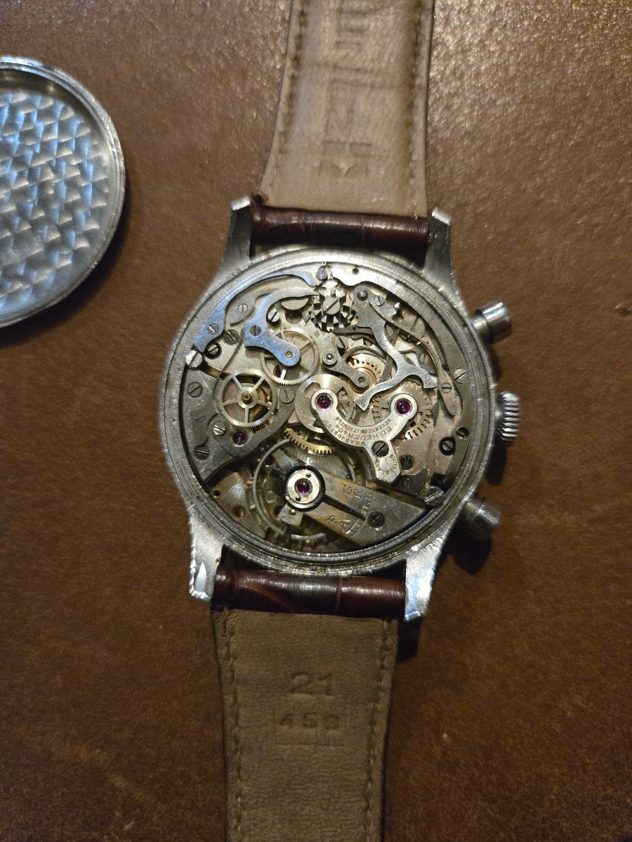 Heuer Chronograph Watch Circa 1940 Black Dial-photo-3