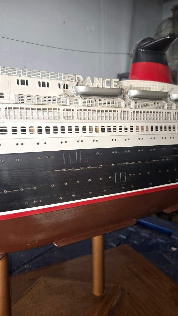 Model Of The France Ocean Liner Circa 1960-photo-2