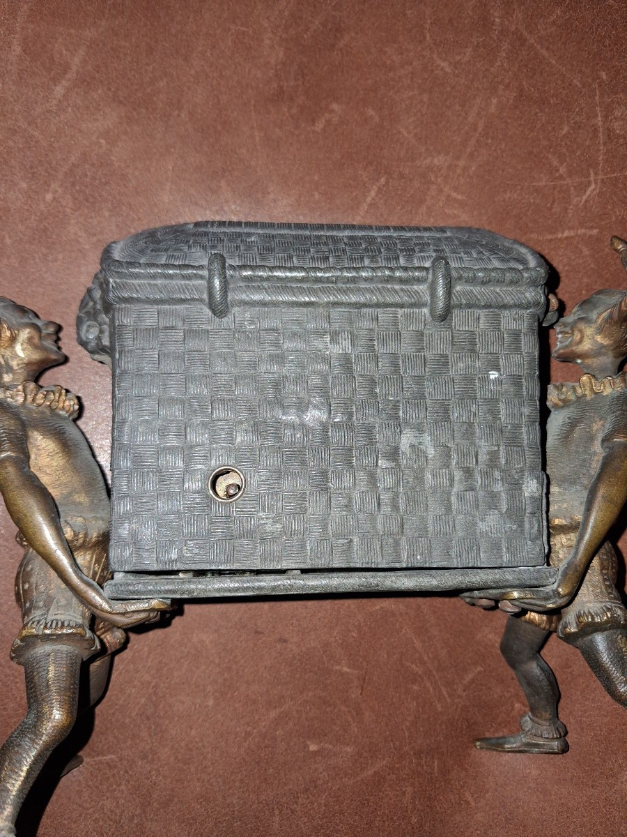 Pendule pendulette automate  3 chiens tirant la langue-photo-3