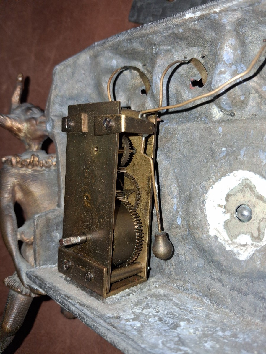 Pendule pendulette automate  3 chiens tirant la langue-photo-2