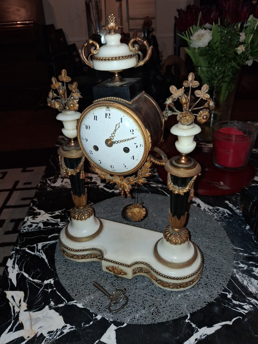 Louis XVI Epoque Clock