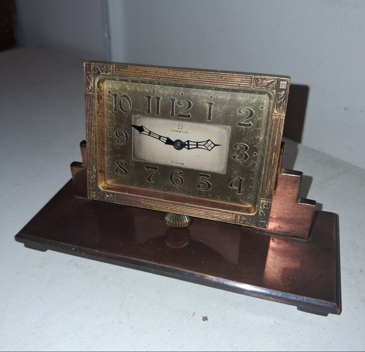 Pendulette pendule Omega vers 1920 