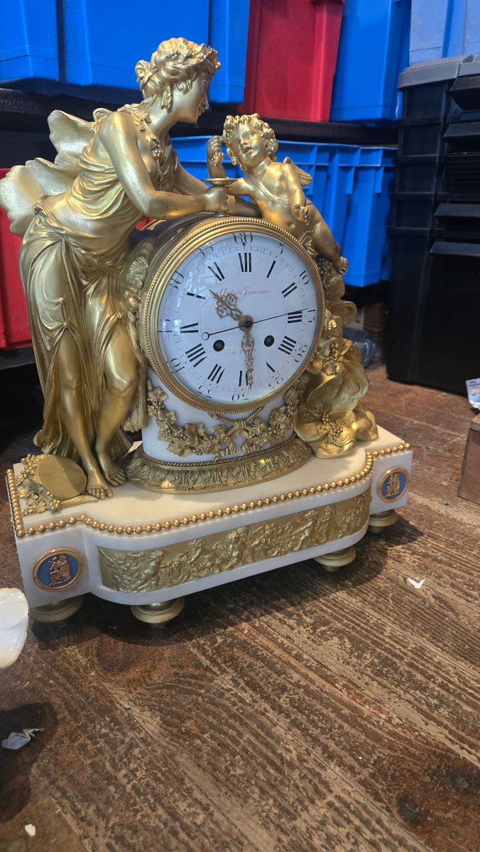 Pendule Antide Janvier a trotteuse