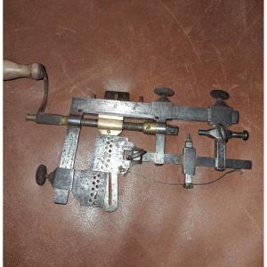 Machine d’horlogerie pour tailler les fusees XVIII ieme siecle