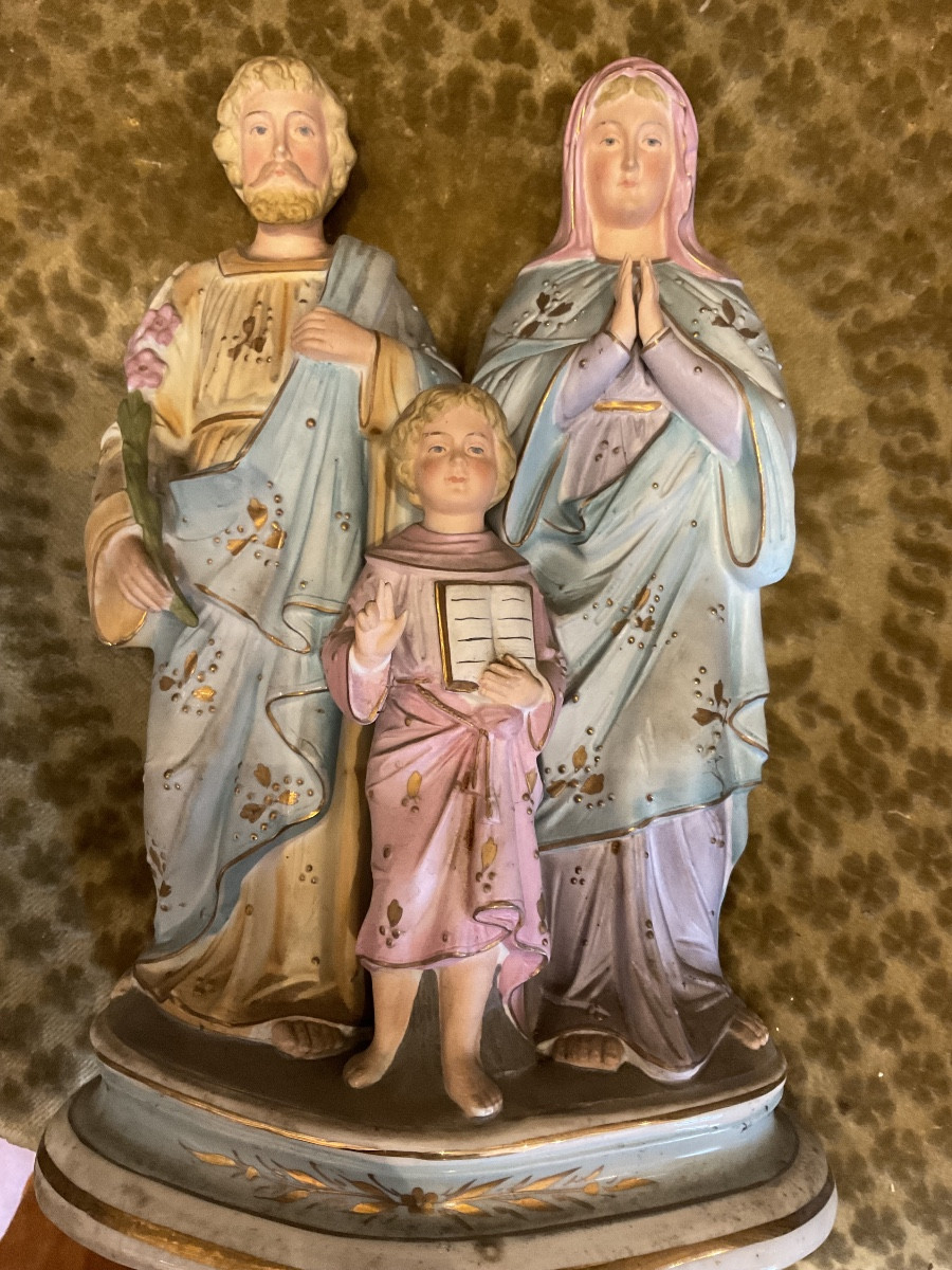 Three-figure Porcelain 