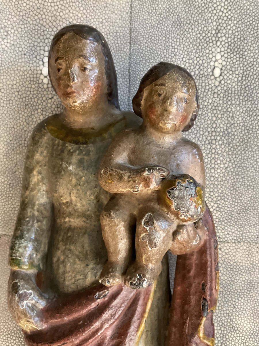 Virgin And Child, 16th Century, Carved Wood