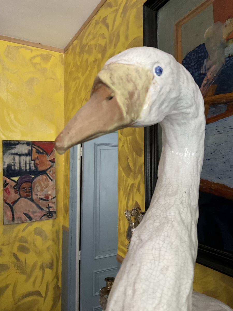 Life-size Earthenware Swan-photo-2