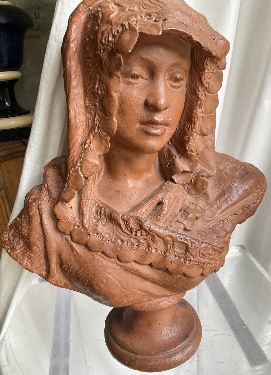 Oriental Terracotta Bust-photo-2