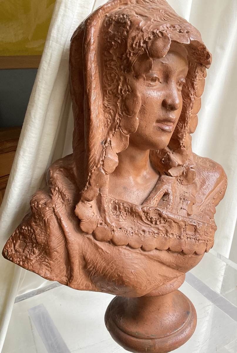 Oriental Terracotta Bust-photo-3