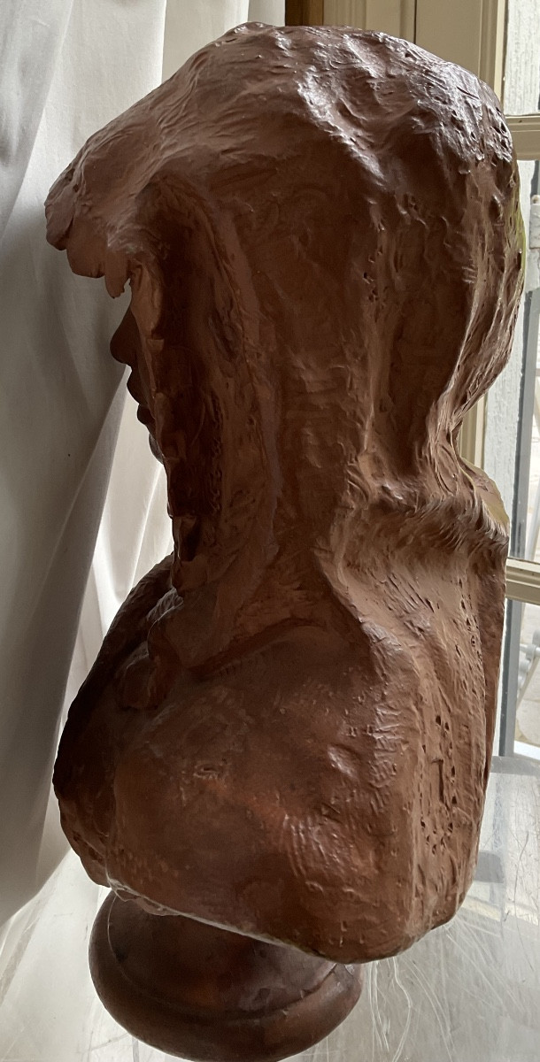 Oriental Terracotta Bust-photo-1