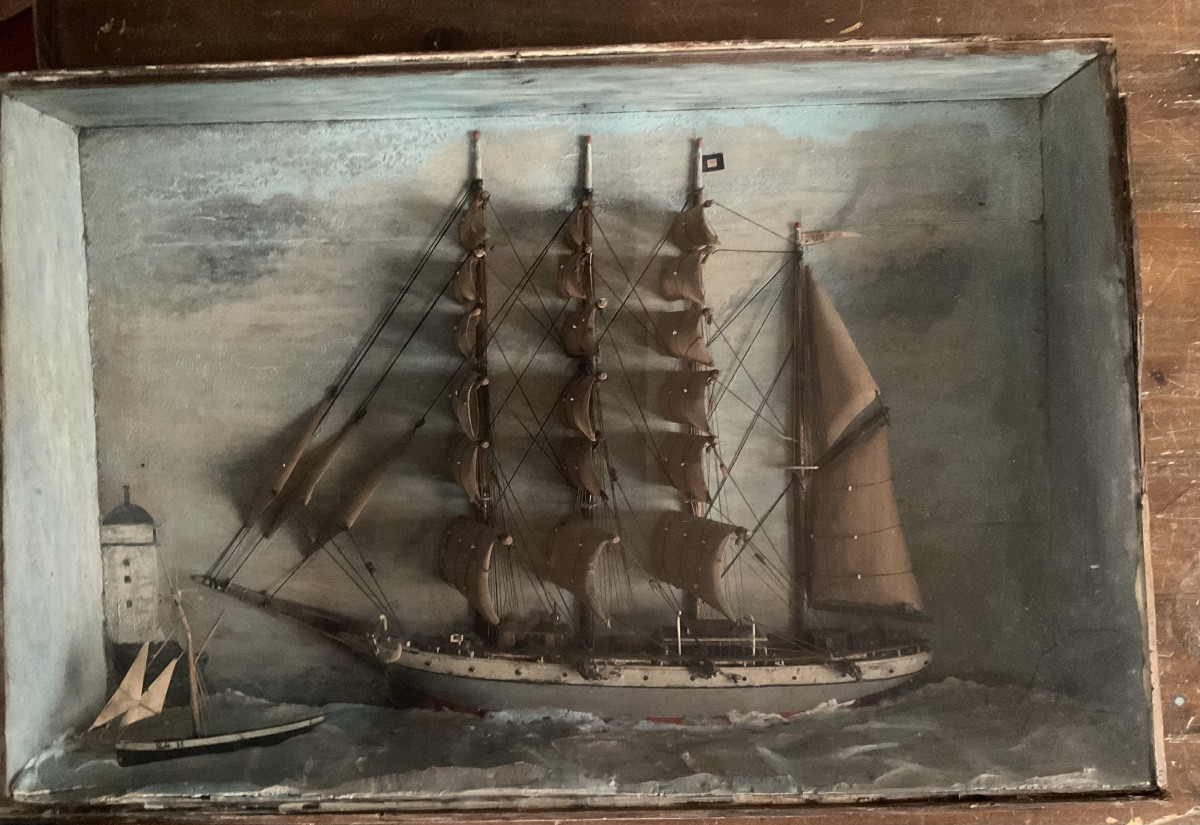 Diorama Of Old Wood, Arrival At The Port