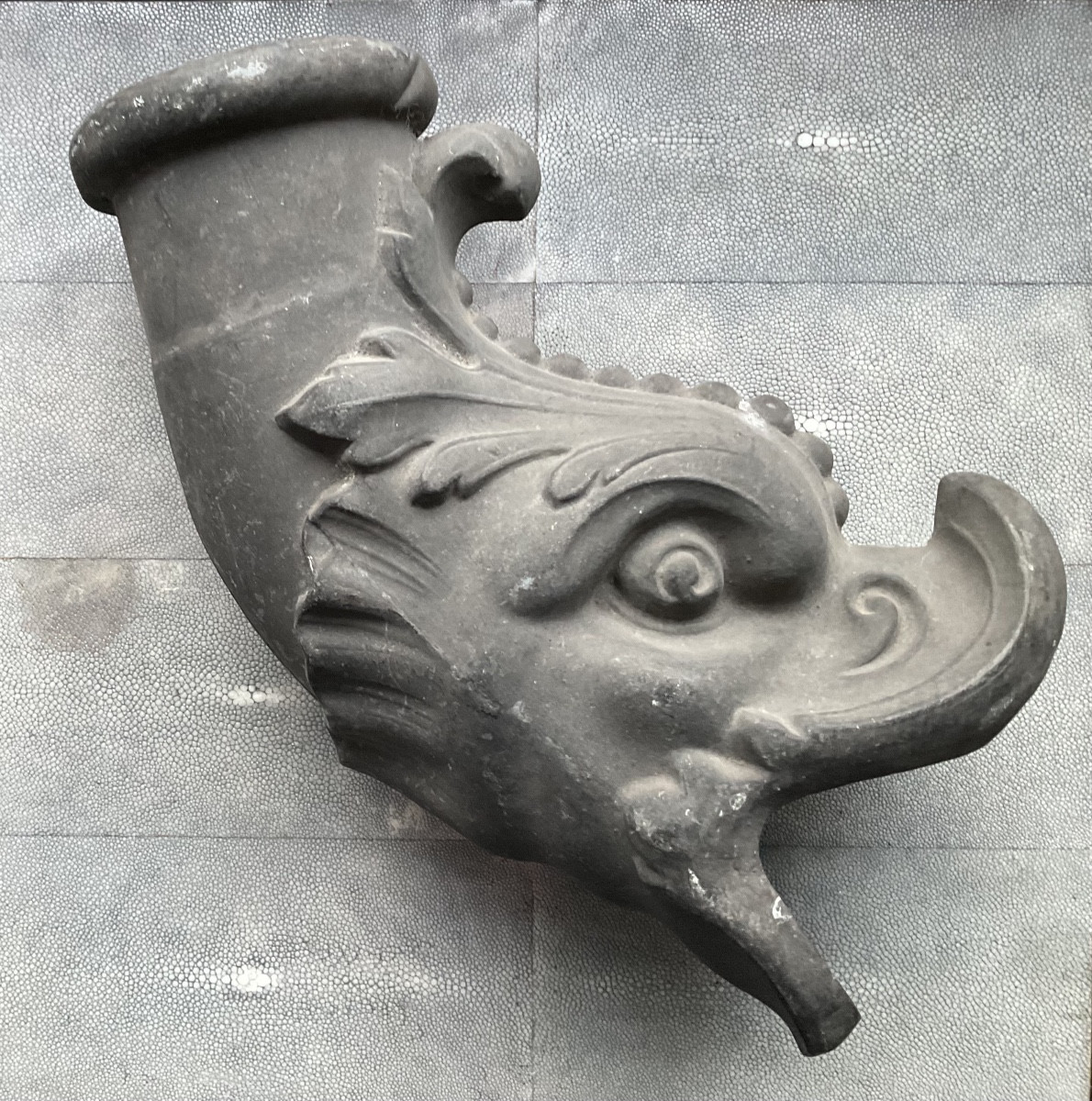 Large Zinc Dolphin Head In Very Good Condition-photo-4