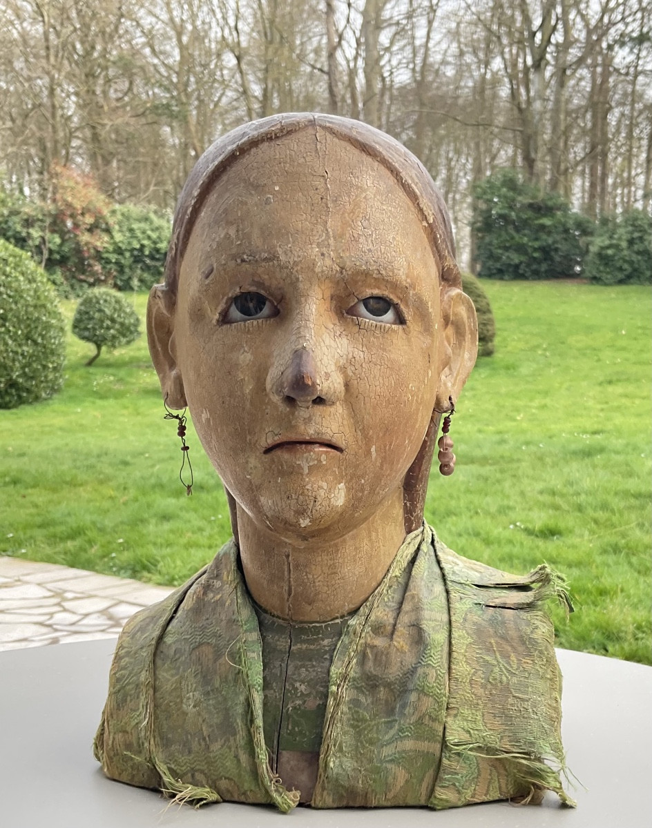 Eyes Towards The Sky, Head Made Of Wood And Fabric-photo-2