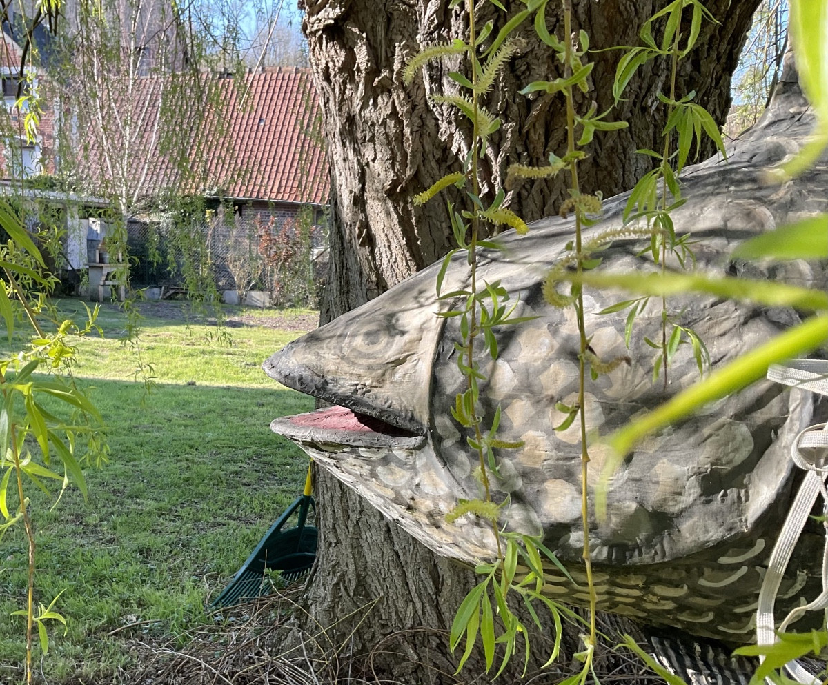 Très gros poisson exposition internatinale de Paris 180cm-photo-2