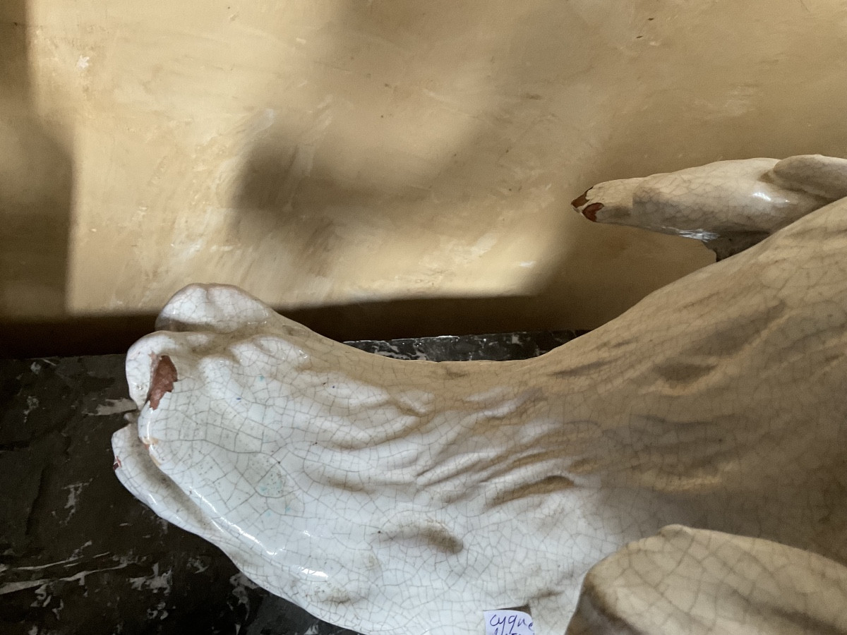 Bavent Earthenware Swan, 84cm Tall-photo-2