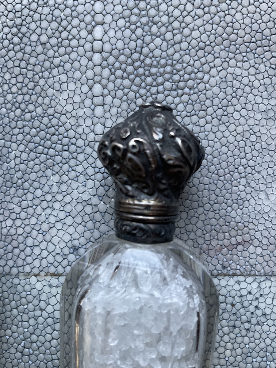 Deux flacons à sel -photo-3