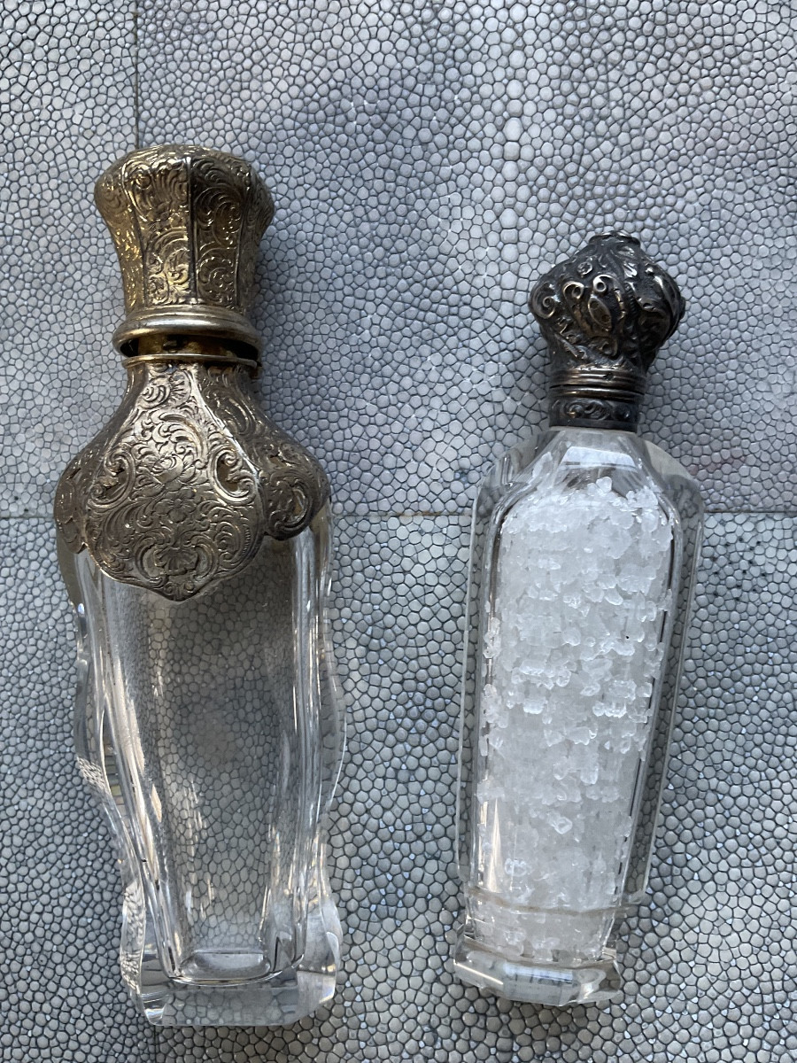 Deux flacons à sel -photo-1