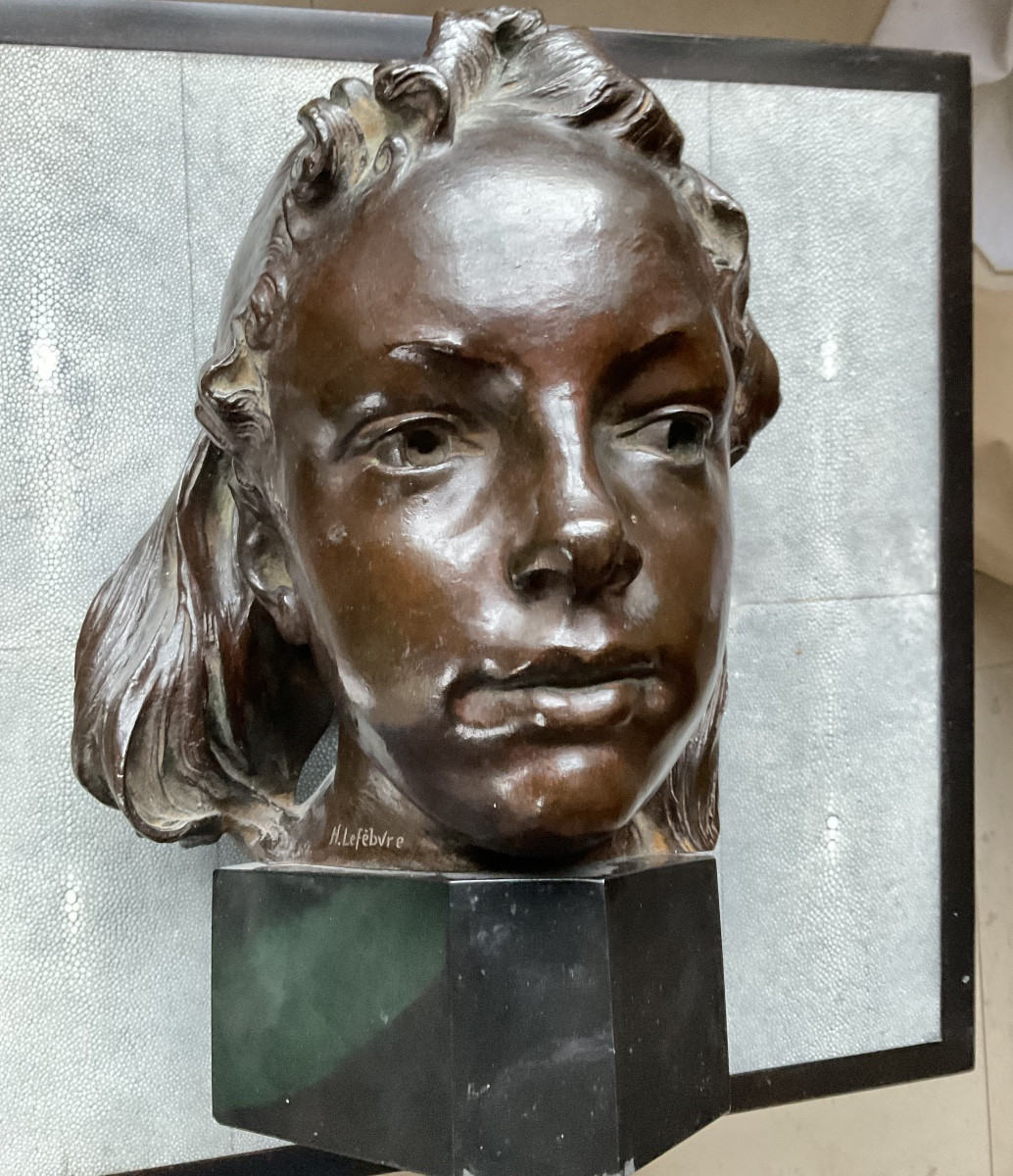 Tête de jeune fille bronze -photo-2