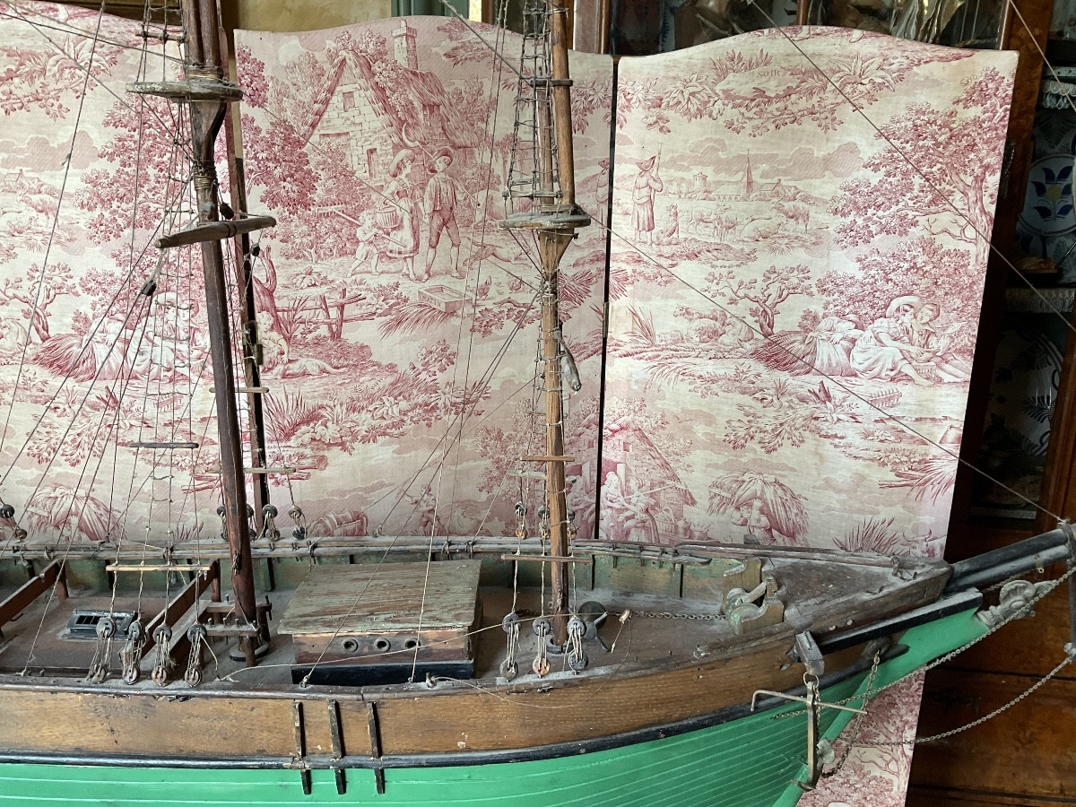 Large 4-mast Model 140long117 High.-photo-1