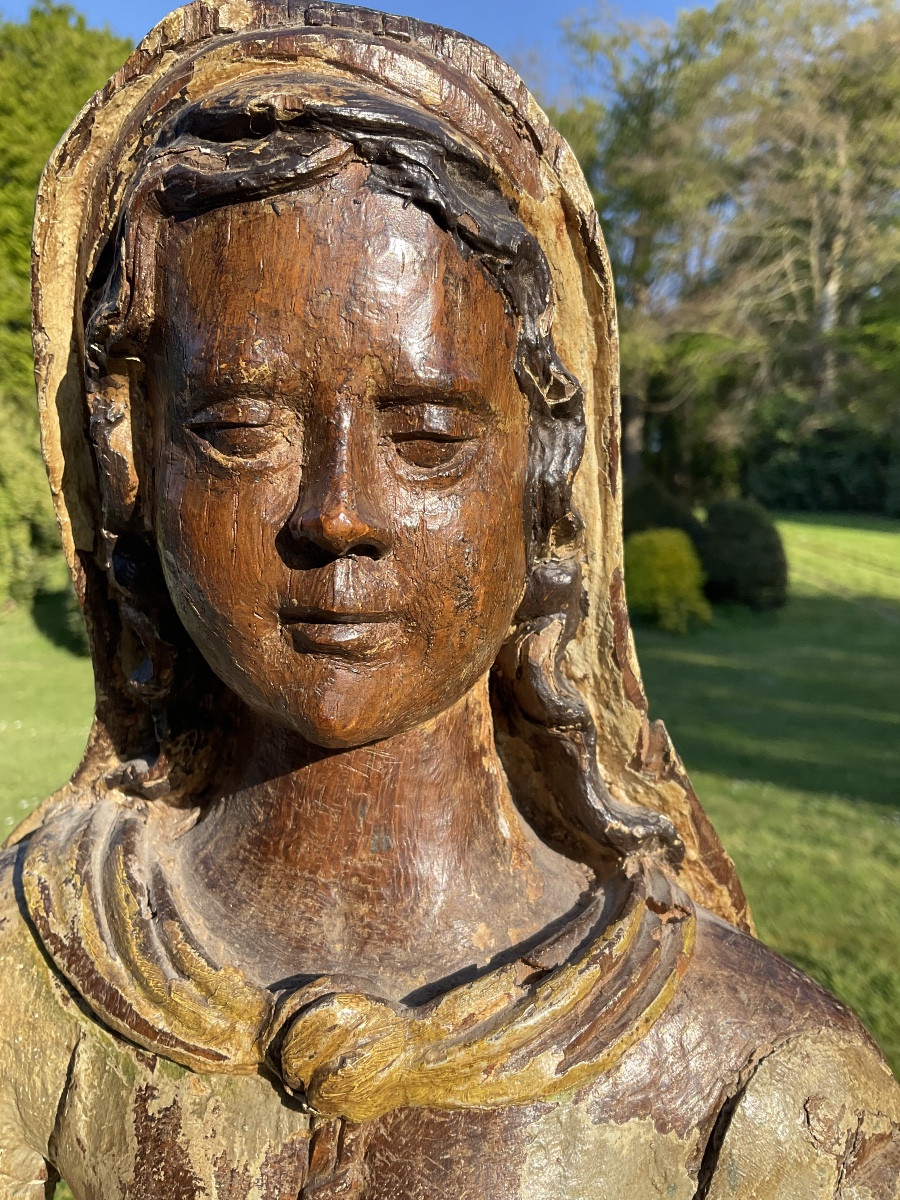 Très beau visage pour cette vierge à l’enfant XVIIe