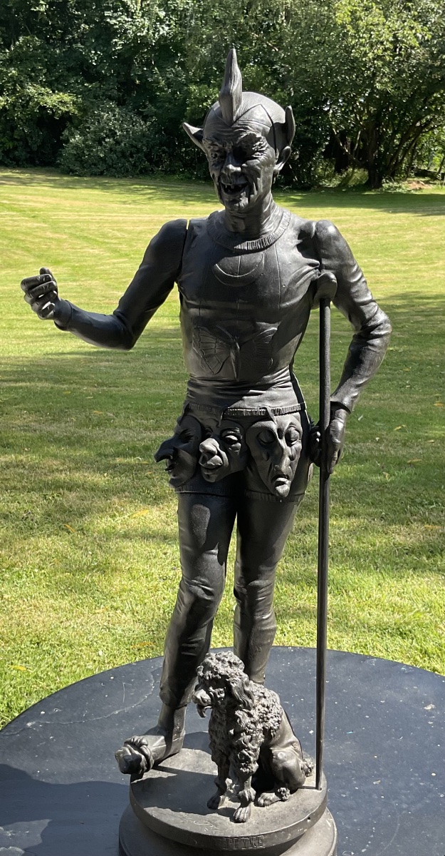 Grand bronze pauvre pitre de P Dubois