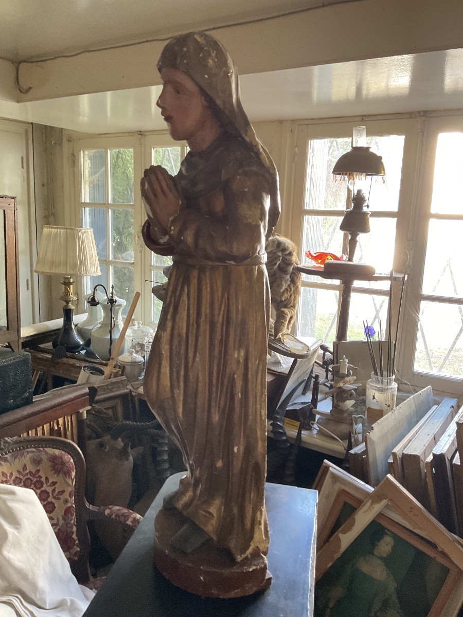 18th-century Gilded Wood Sculpture Of A Saint In Prayer-photo-3