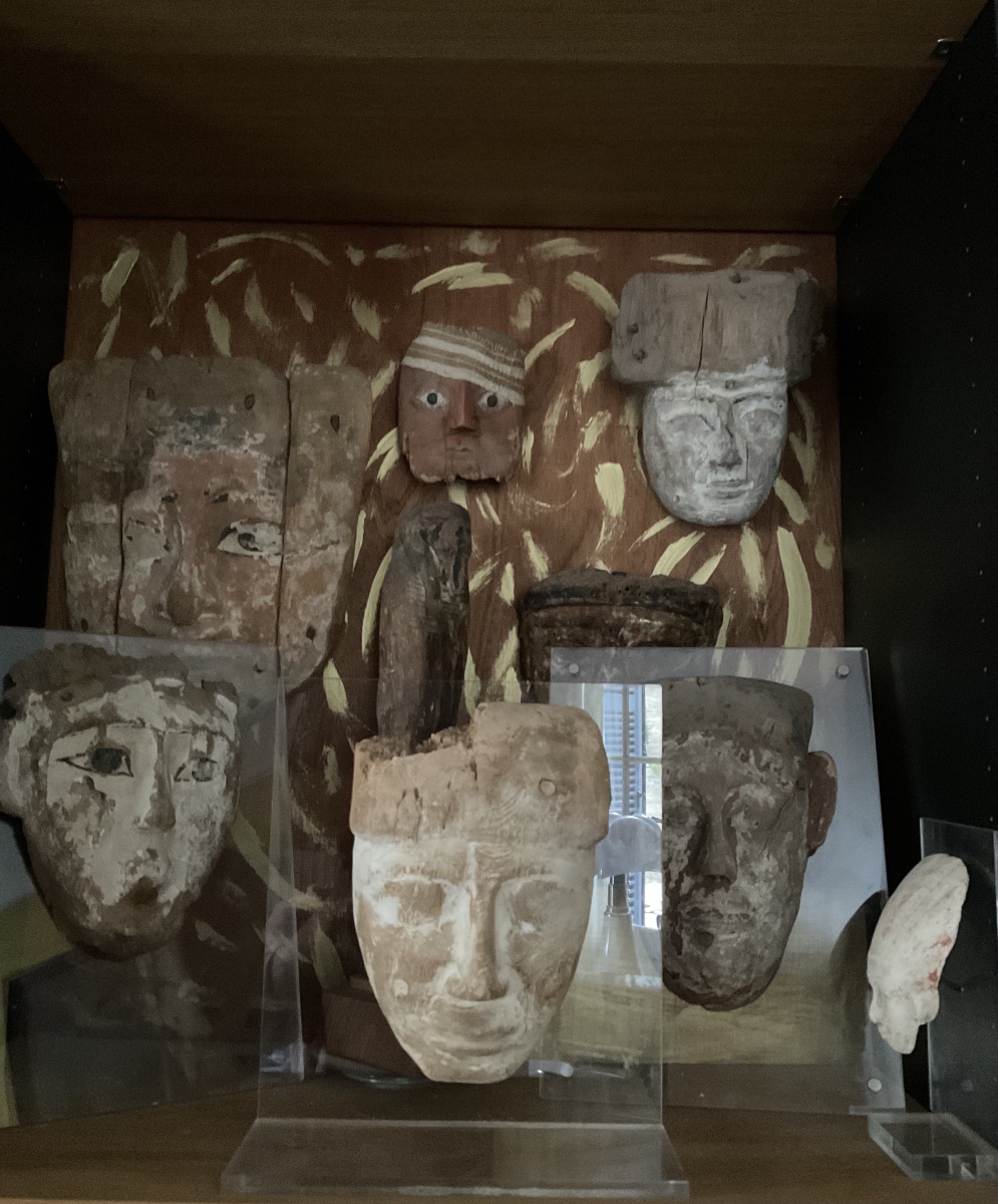 Early Egyptian Mask Made Of Wood And Pigments 