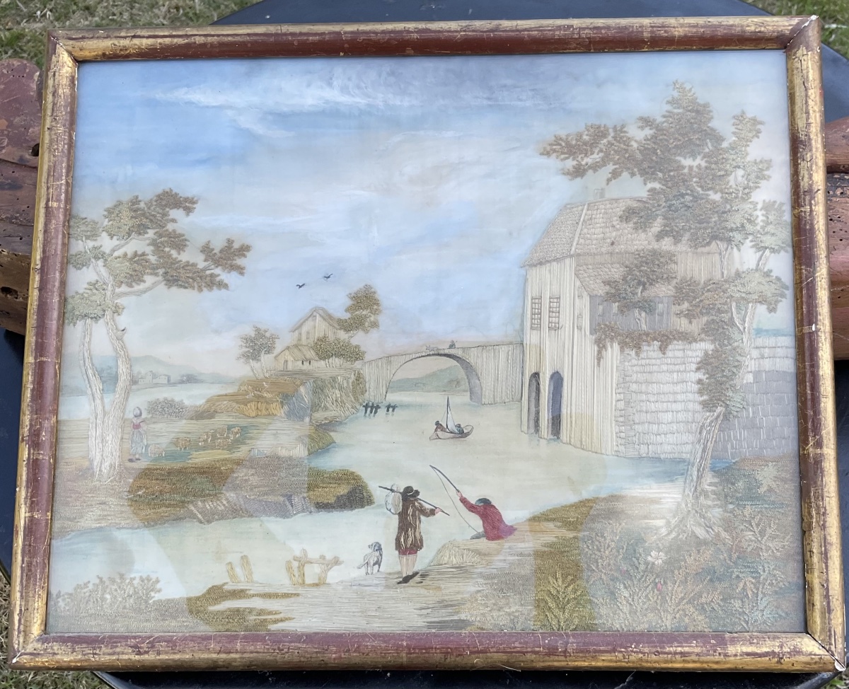 Travail de broderie représentant des personnages au bord de l’eau-photo-4