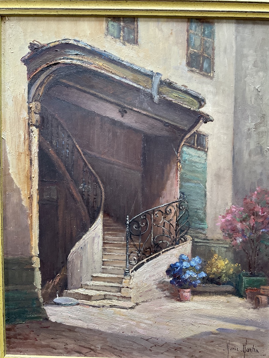 Building Interiors In Amiens? By Marie Martin