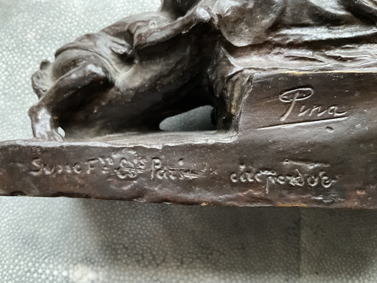 "african Motherhood," Bronze By Alfredo Pina -photo-2