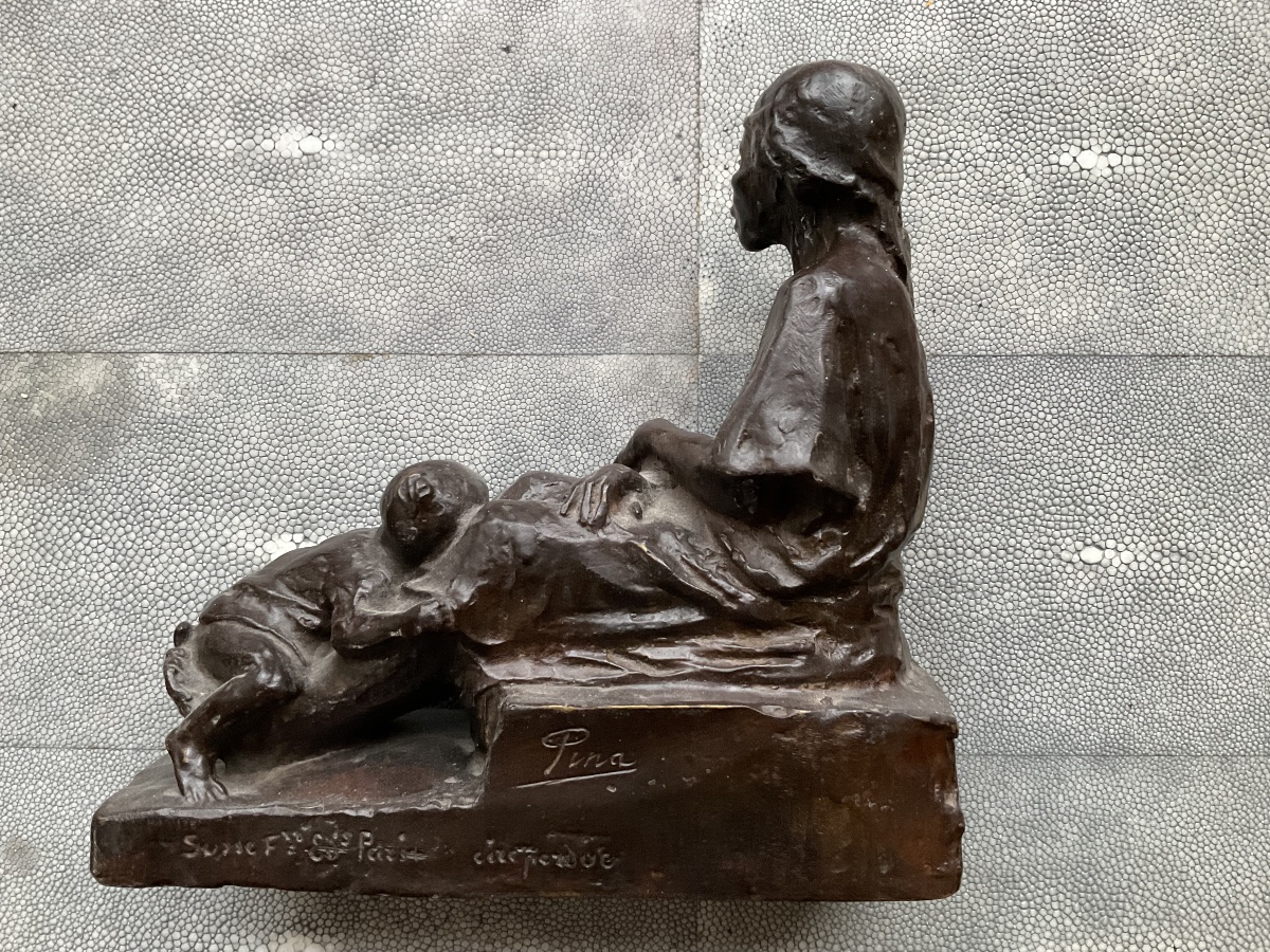 "african Motherhood," Bronze By Alfredo Pina 