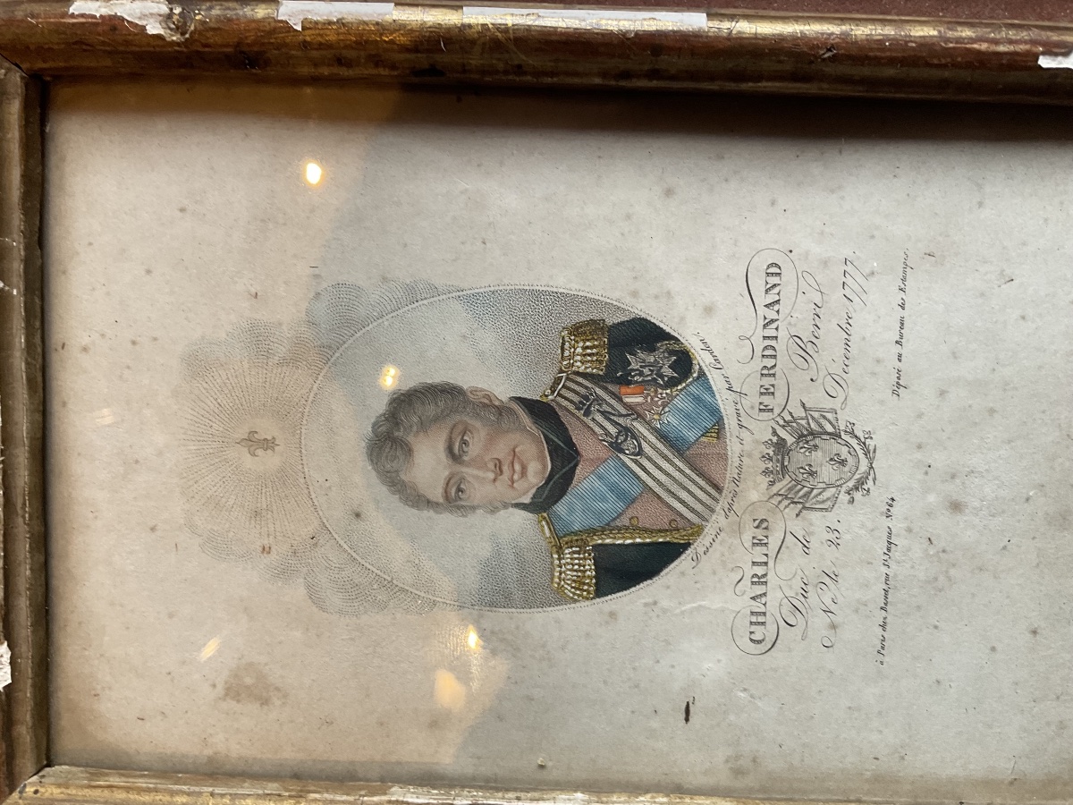 Paire de gravures Ferdinand  le duc d’Angoulême -photo-1