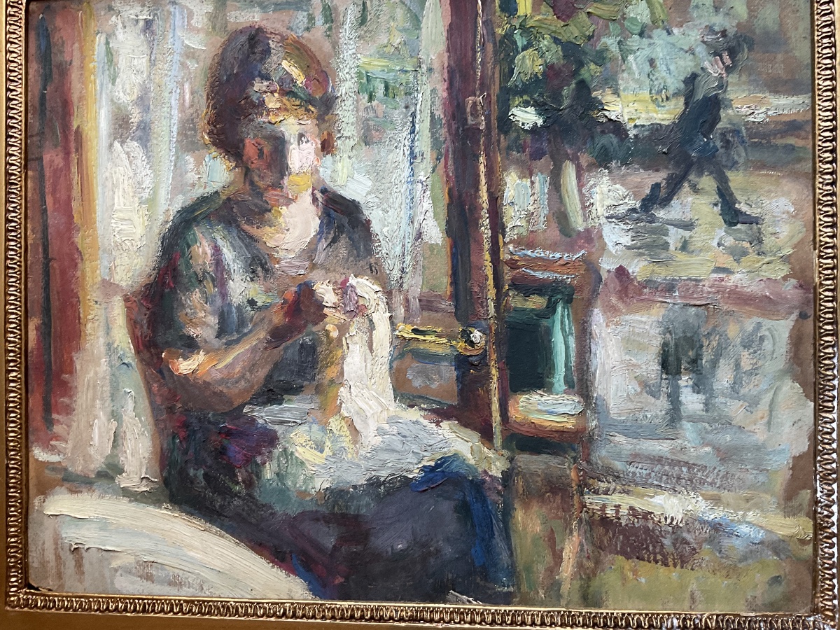 Femme cousant à la fenêtre huile sur carton double-photo-3