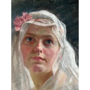 Superb Pastel Woman's Head By Jendrassik