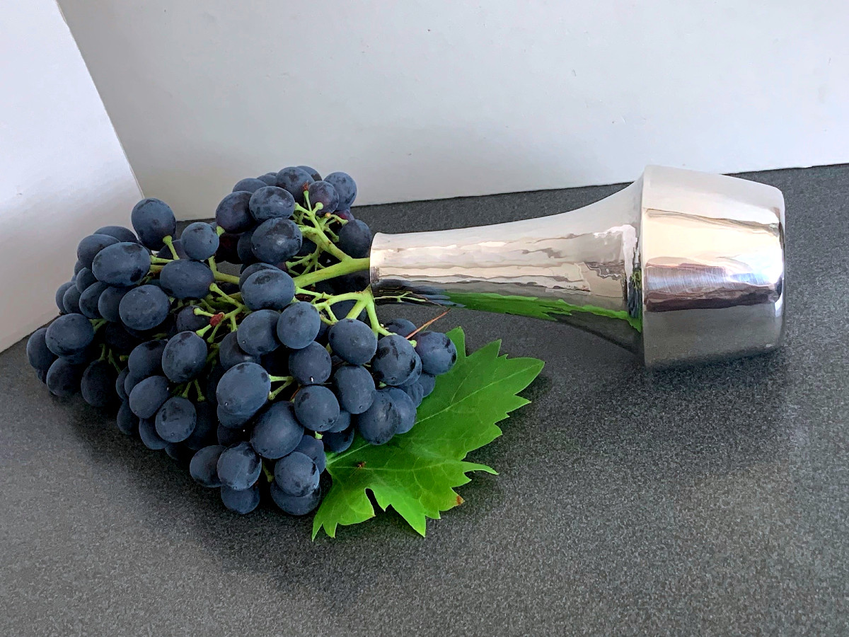 Vase Gotthold Schönwandt en argent 835.  Mid Century Modern, vase solifleur en argent 835.-photo-3