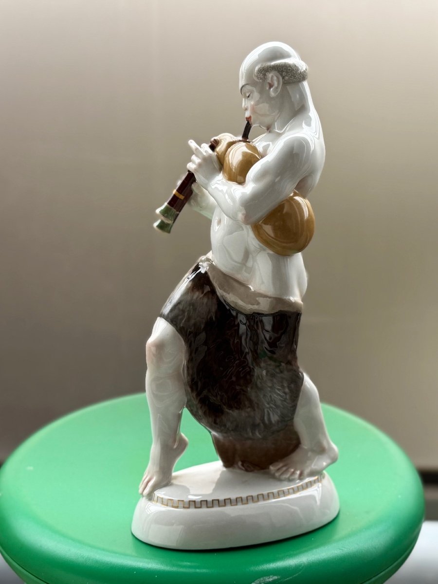 Kpm Berlin. Arab With Bagpipes From The Wedding Procession. Porcelain Figure After A 1905 Model.-photo-3