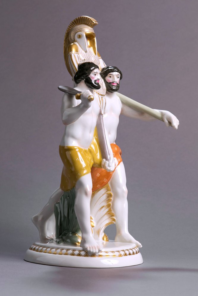 KPM Berlin 1911 – Double figure « Deux Étrusques portant une armure » du Cortège nuptial-photo-1