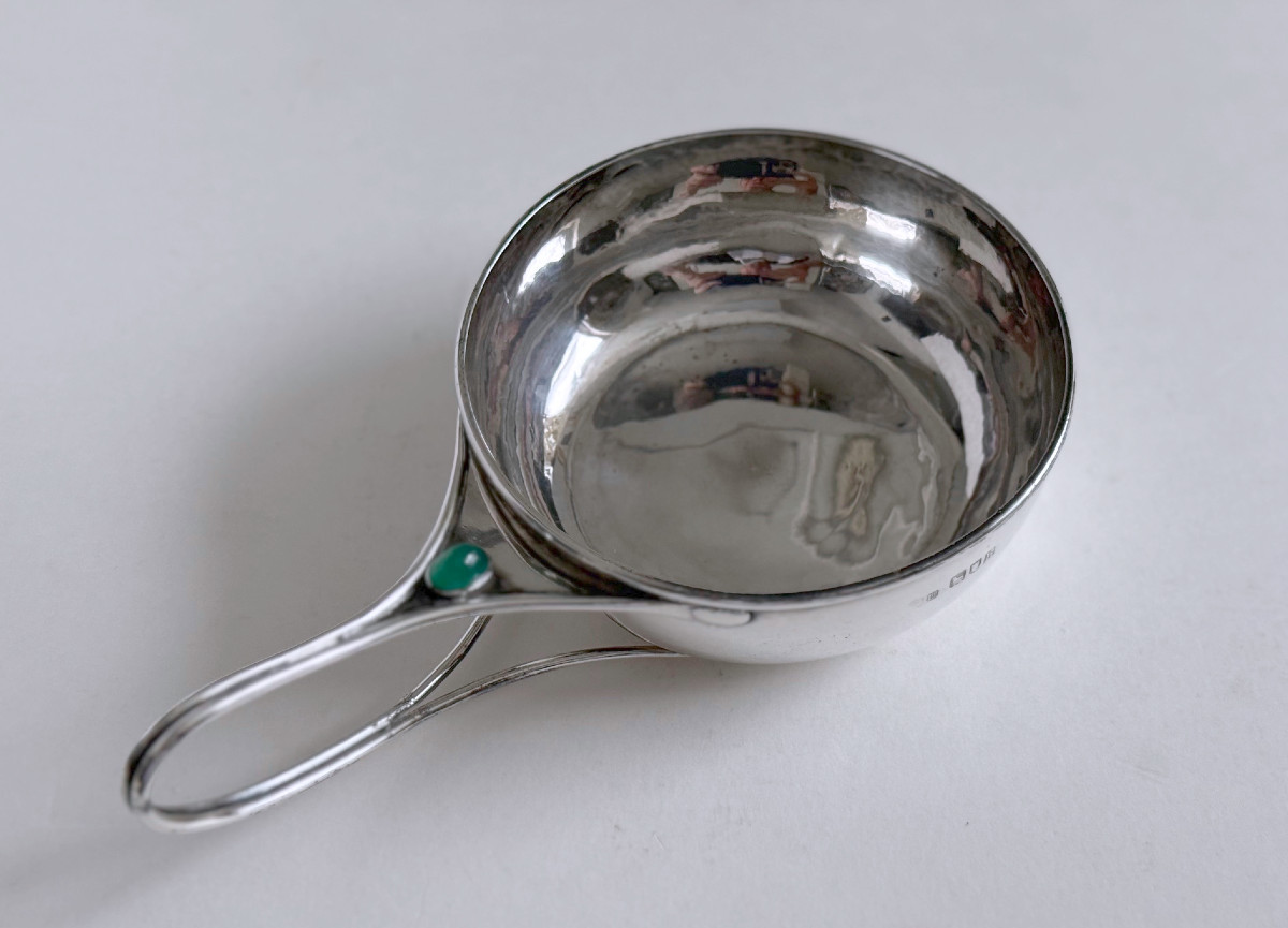 Charles Robert Ashbee (1863–1942) Guild of Handicraft Ltd., Londres Porringer (bol à bouillie).-photo-3