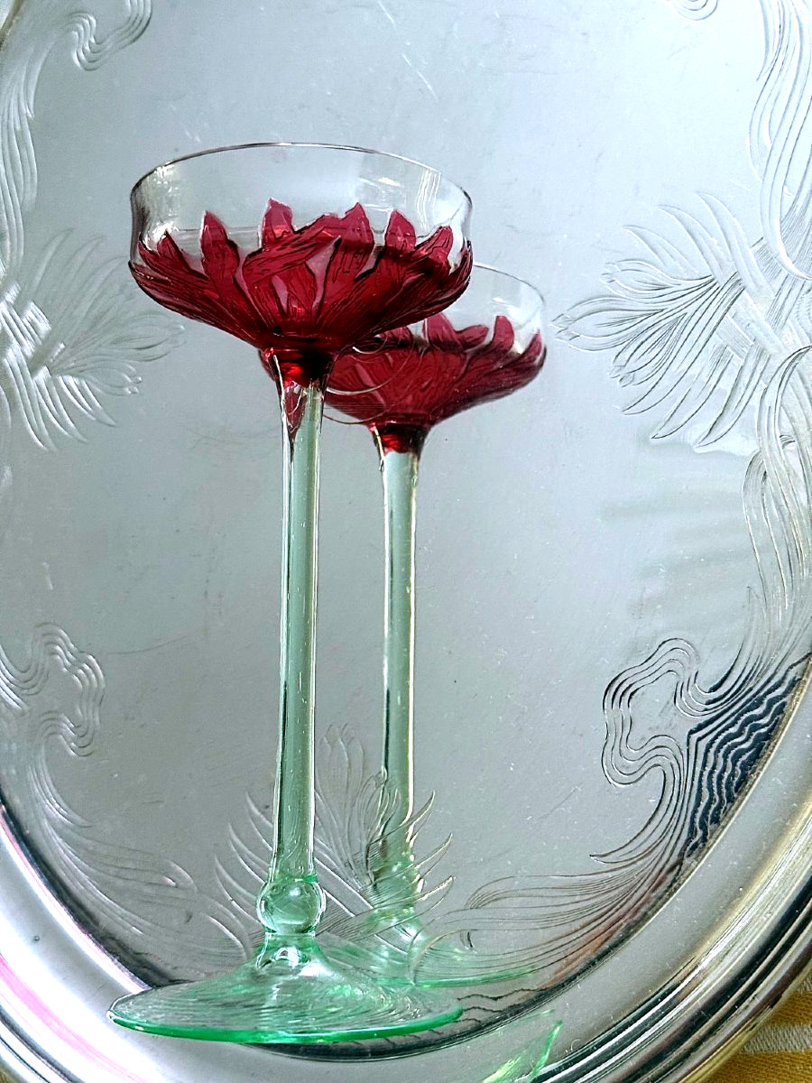 Art Nouveau Liqueur Glass With Ruby-lined Interior And Uranium-glass Stem, Köln Ehrenfeld